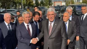 iyi parti genel baskani dervisoglu mansur yavasi ziyaret etti CUmAbs3Y.jpg